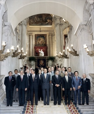 II Cumbre Iberoamericana de Jefes de Estado y de Gobierno celebrada en Madrid (España), en julio de 1992; fotografía oficial de los mandatarios que acudieron.